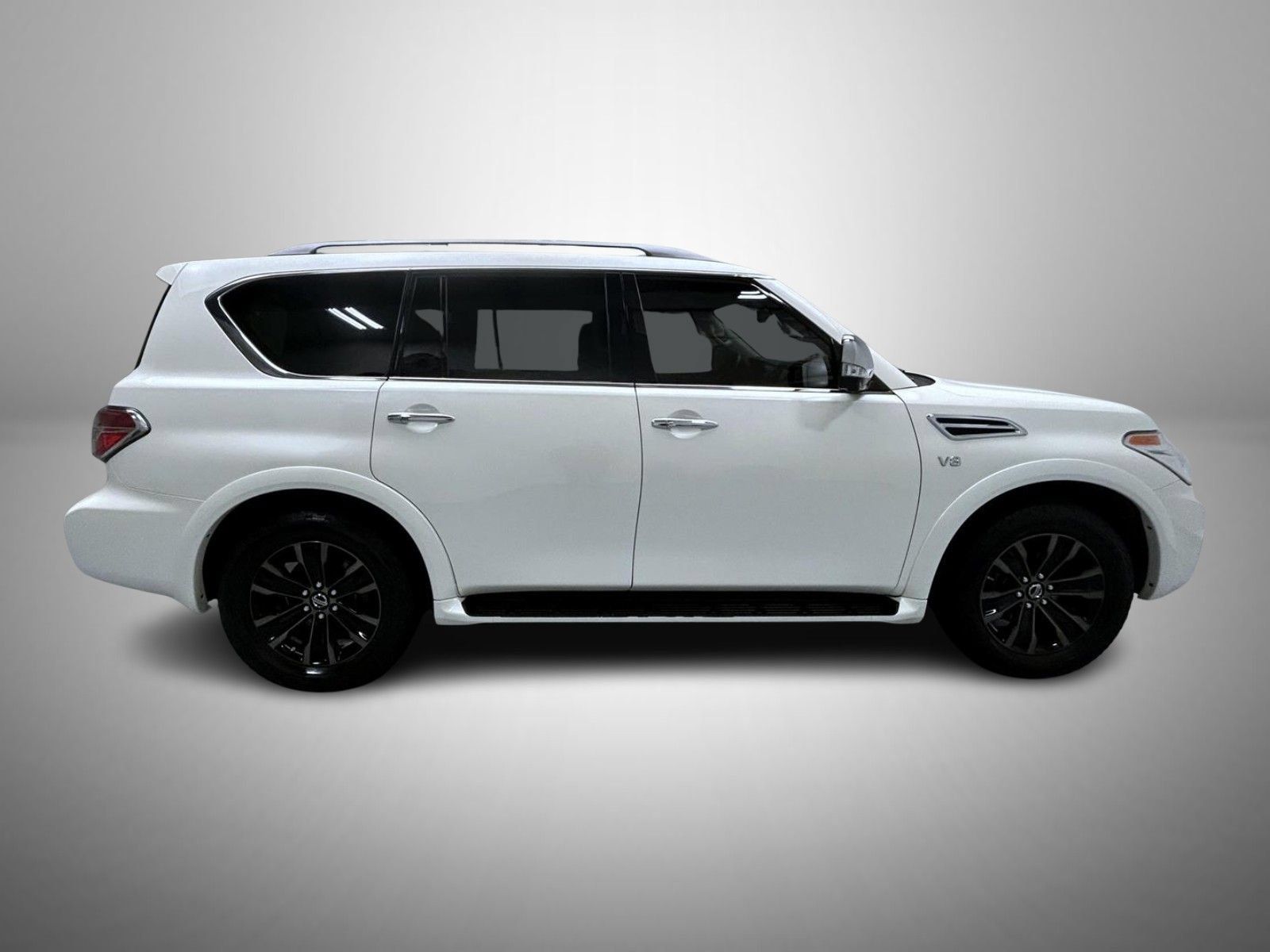 Used 2019 Nissan Armada Platinum w/ Captain's Chairs Package AWD/4WD image 4