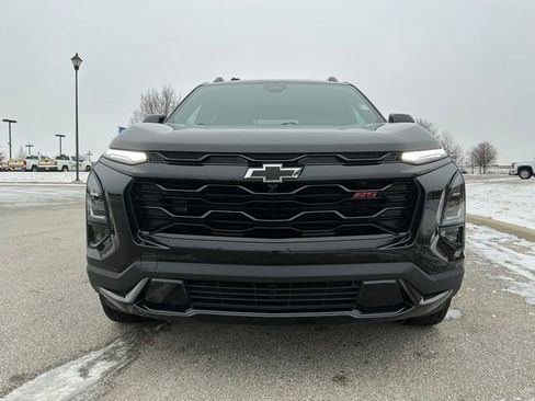 Used 2025 Chevrolet Equinox RS w/ Safety and Technology Package image 10