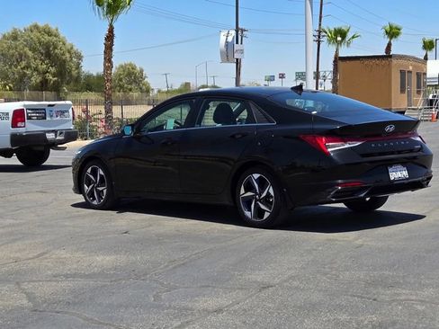 Used 2023 Hyundai Elantra Limited FWD image 6