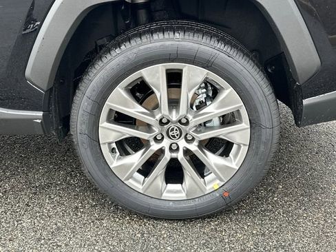New 2025 Toyota RAV4 Limited image 10