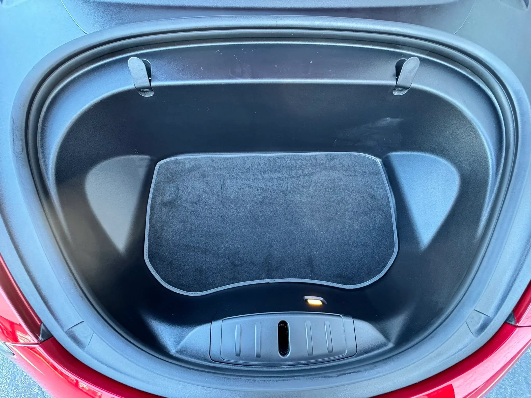 Used 2018 Tesla Model 3 Long Range AWD/4WD image 38