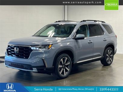 Certified 2025 Honda Pilot Touring