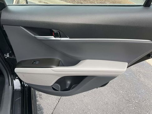 Used 2023 Toyota Camry SE image 42