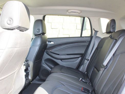 Used 2016 Buick Envision Premium image 12