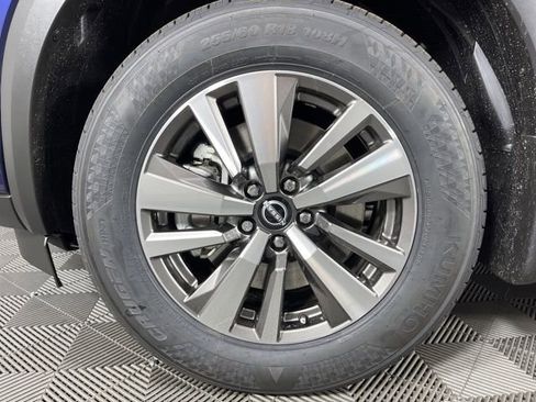 New 2026 Nissan Pathfinder SL FWD image 12