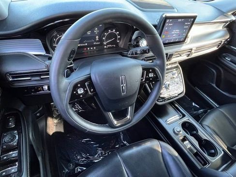 Used 2022 Lincoln Corsair AWD w/ Equipment Group 101A image 11