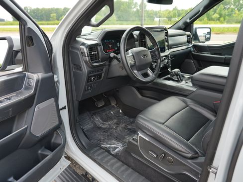 Used 2023 Ford F150 Lariat w/ Equipment Group 502A High AWD/4WD image 15