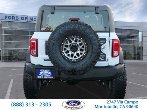 New 2025 Ford Bronco 4-Door image 6