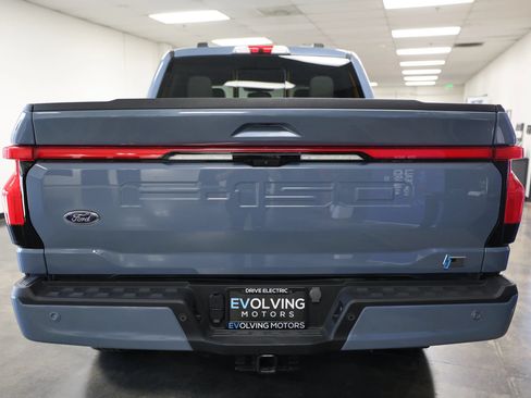 Used 2023 Ford F150 Lightning Platinum AWD/4WD image 8