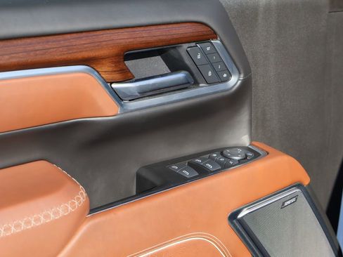 New 2026 GMC Sierra 2500 Denali Ultimate image 14