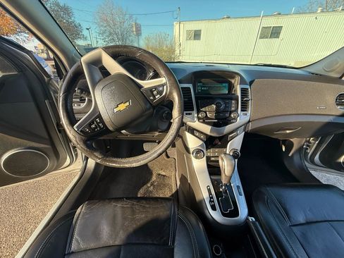 Used 2011 Chevrolet Cruze LT w/ RS Package image 15