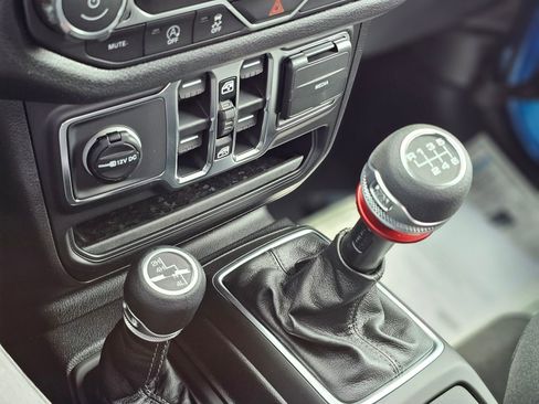 New 2026 Jeep Wrangler Unlimited Sport AWD/4WD image 14