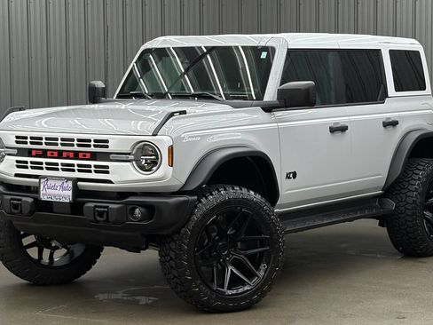 Used 2026 Ford Bronco Heritage Edition AWD/4WD image 1