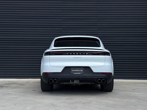 Certified 2026 Porsche Cayenne Coupe AWD/4WD image 6