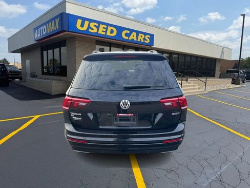 Used 2021 Volkswagen Tiguan SE R-Line image 5
