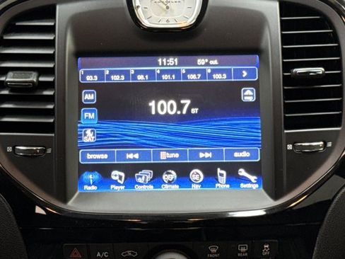 Used 2014 Chrysler 300 S w/ Luxury Group image 21