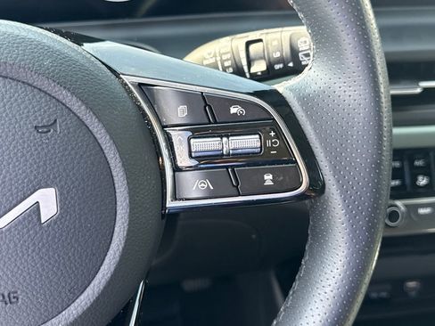 Used 2024 Kia Seltos SX image 33