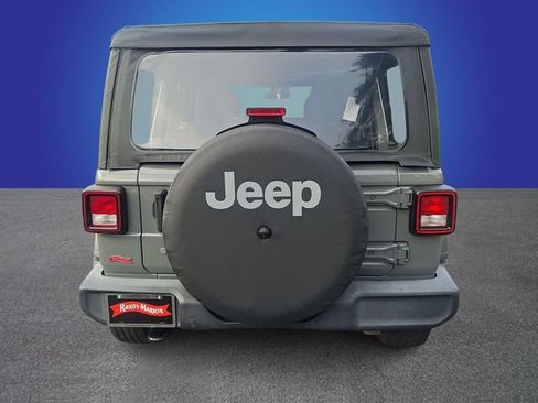Used 2022 Jeep Wrangler Unlimited Sport AWD/4WD image 5