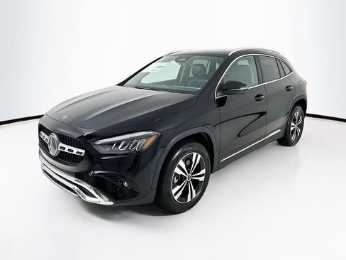 New 2026 Mercedes-Benz GLA 250 image 3