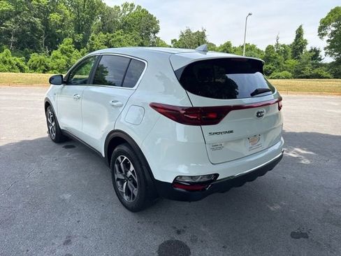 Used 2020 Kia Sportage LX AWD/4WD image 5