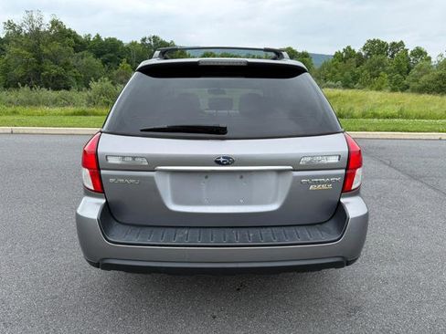 Used 2009 Subaru Outback 2.5i Limited AWD/4WD image 7