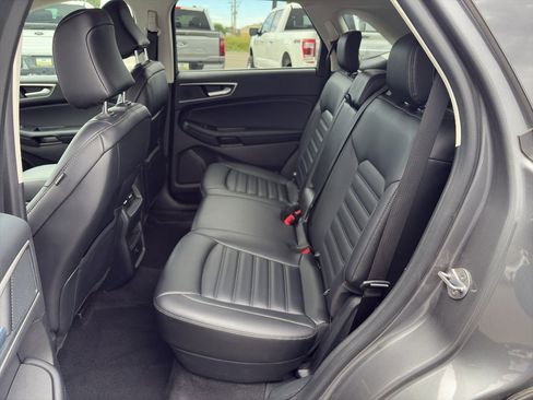Used 2024 Ford Edge SEL image 18