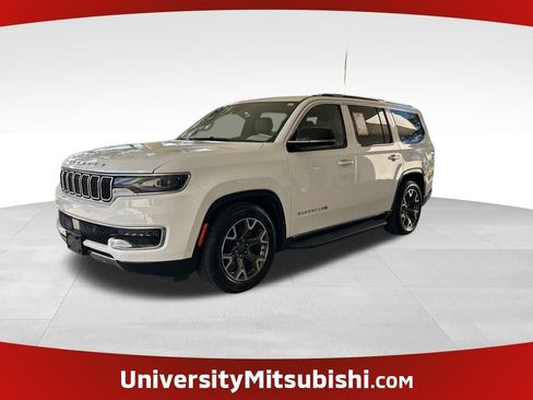 Used 2023 Jeep Wagoneer Series III w/ Preferred Equipment Group image 1