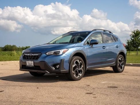 Used 2021 Subaru Crosstrek 2.5i Limited w/ Moonroof Package 2 AWD/4WD image 3