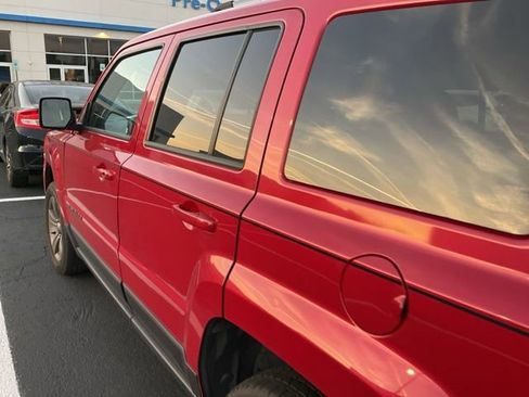 Used 2017 Jeep Patriot Sport w/ Power Value Group image 8