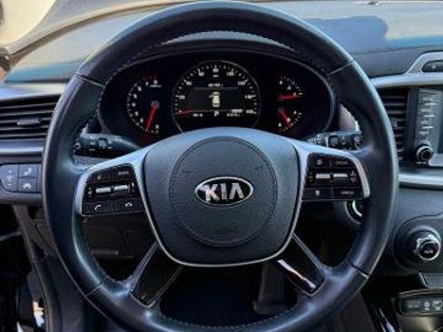 Used 2019 Kia Sorento EX AWD/4WD image 23