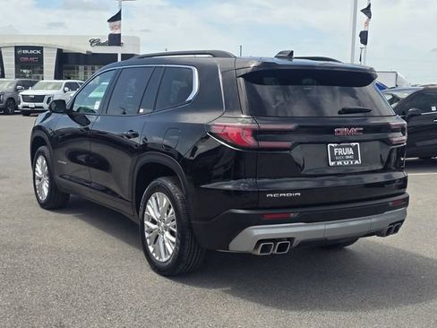 Used 2025 GMC Acadia Elevation w/ Elevation Premium Package FWD image 8