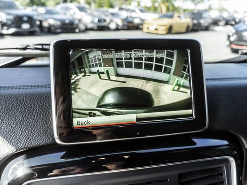 Used 2016 Mercedes-Benz G 550 image 11