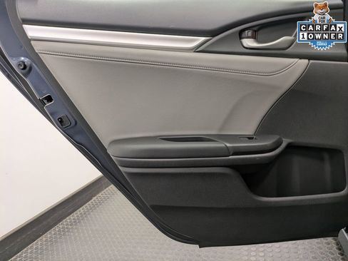 Used 2018 Honda Civic EX-L image 24