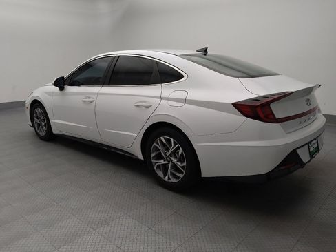 Used 2020 Hyundai Sonata SEL w/ Convenience Package FWD image 3