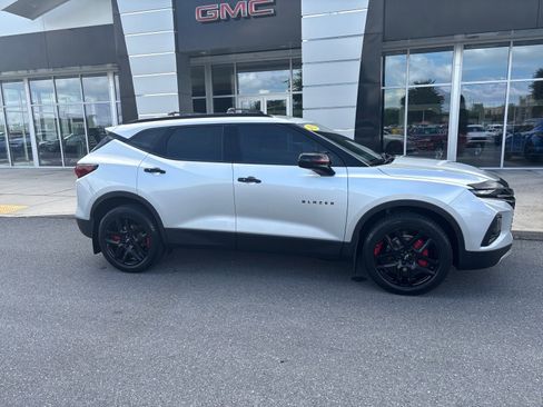 Used 2022 Chevrolet Blazer LT w/ Redline Edition AWD/4WD image 3