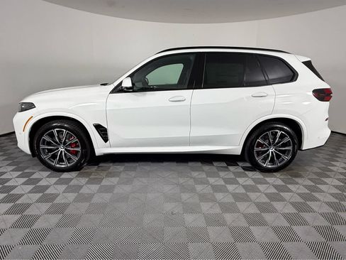 New 2026 BMW X5 xDrive40i w/ M Sport Package AWD/4WD image 6
