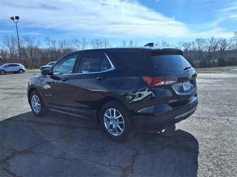 Used 2022 Chevrolet Equinox LT image 23