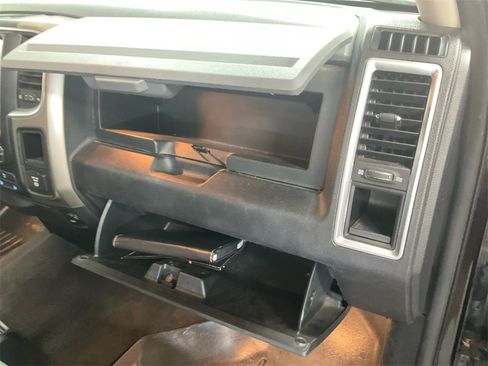 Used 2013 RAM 1500 Big Horn image 18