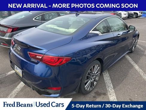 Used 2017 INFINITI Q60 Red Sport 400 image 12