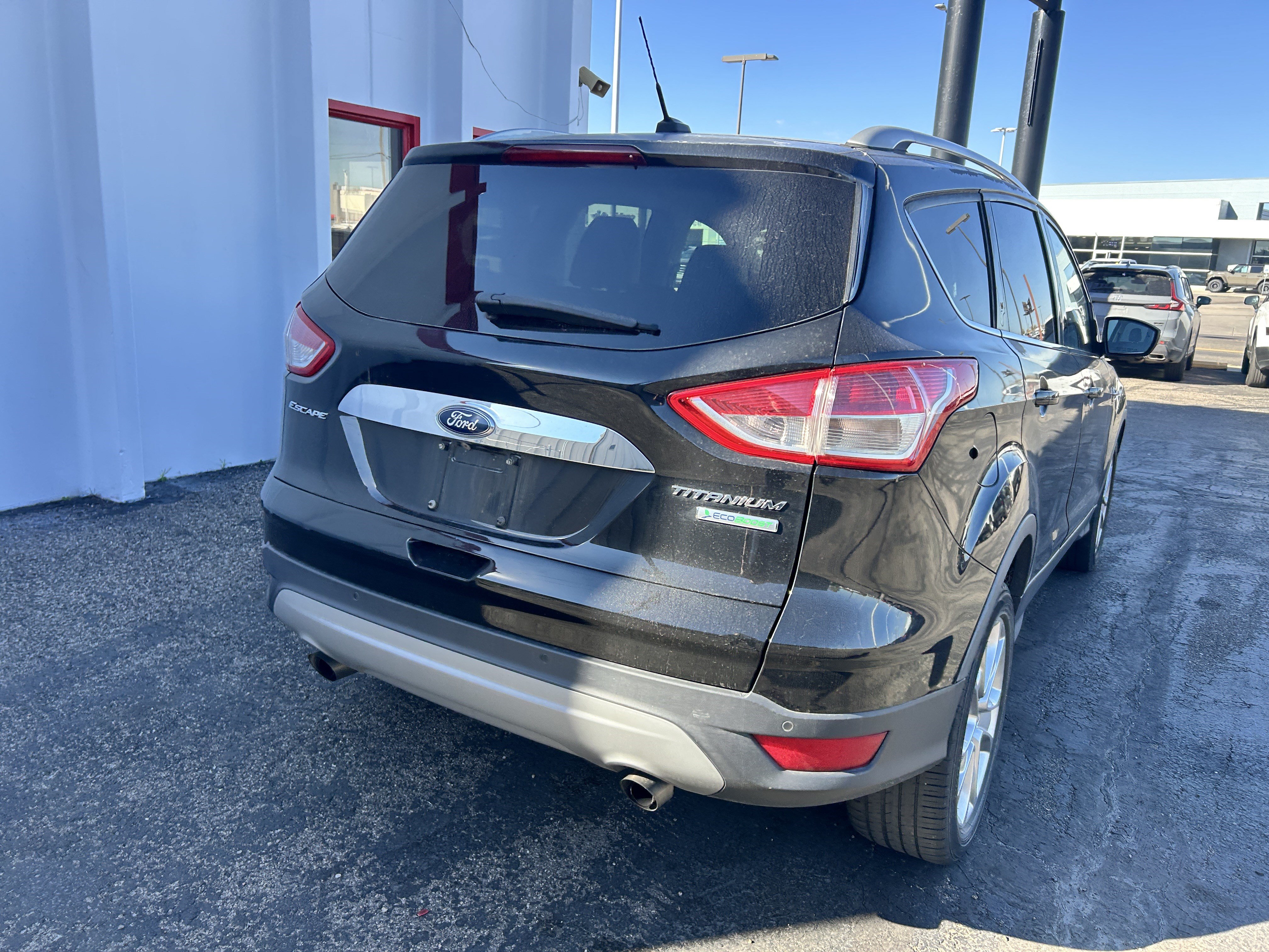 Used 2014 Ford Escape Titanium w/ Equipment Group 401A FWD image 4