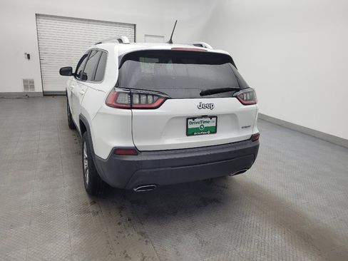 Used 2019 Jeep Cherokee Latitude Plus image 6