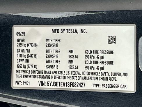 Used 2025 Tesla Model 3 Long Range RWD image 33