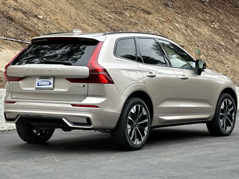 New 2026 Volvo XC60 B5 Plus w/ Protection Package Premier AWD/4WD image 4