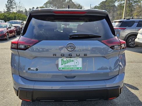New 2026 Nissan Rogue SV image 9