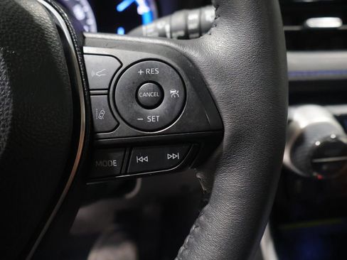 Used 2021 Toyota RAV4 XSE image 40