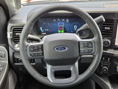 New 2026 Ford F250 Lariat w/ Black Appearance Package AWD/4WD image 18