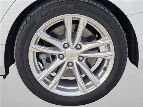 Used 2021 Cadillac CT4 Luxury w/ Sun And Sound Package RWD image 22