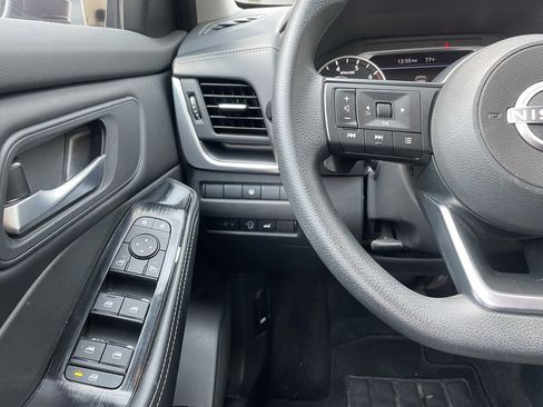 Certified 2024 Nissan Rogue SV image 12