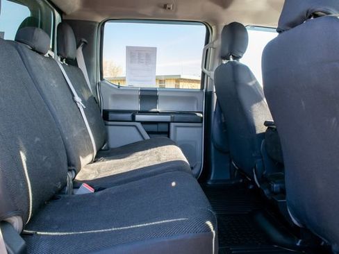 Used 2019 Ford F250 XLT w/ Camper Package image 18