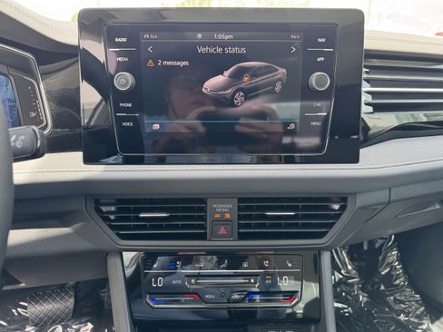 New 2025 Volkswagen Jetta SEL image 22